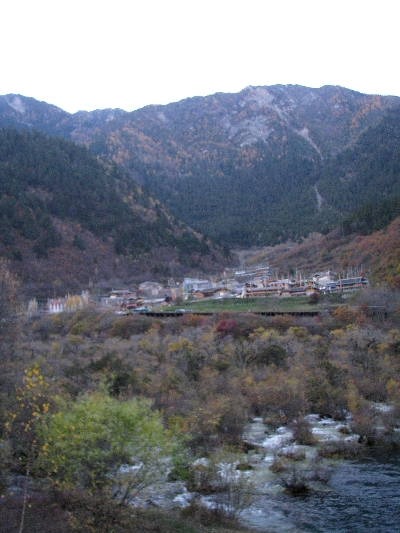 山村 Mountain Village